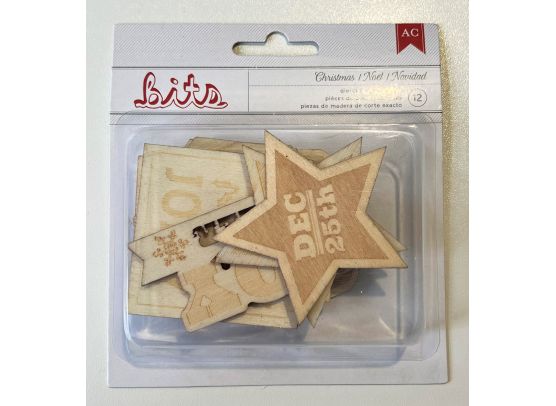 American Crafts - Christmas Words die-cut wood pieces