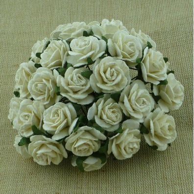 Mulberry Open Roses Ivory 20 mm